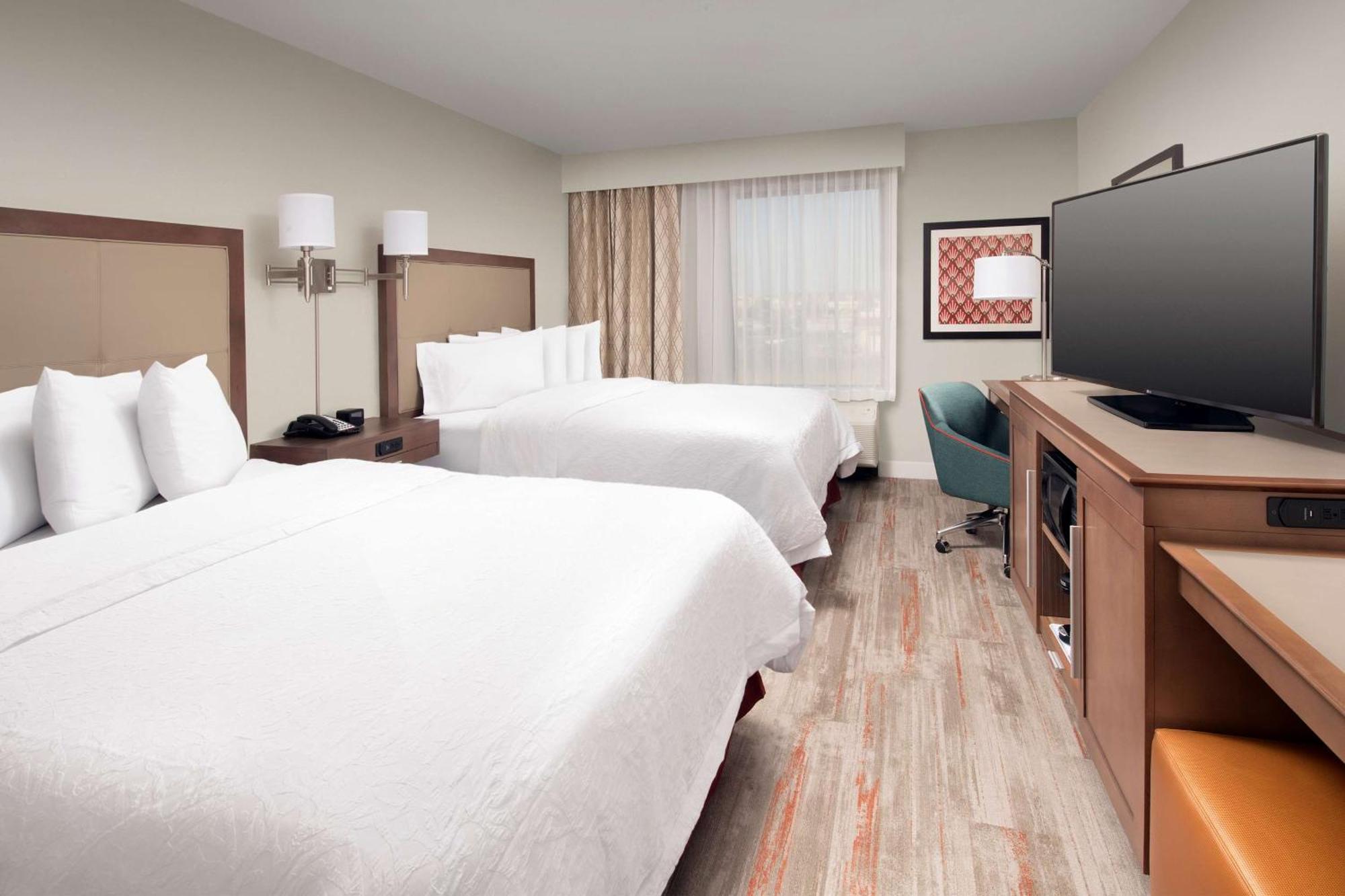 Hampton Inn & Suites San Antonio Lackland Afb Seaworld Экстерьер фото
