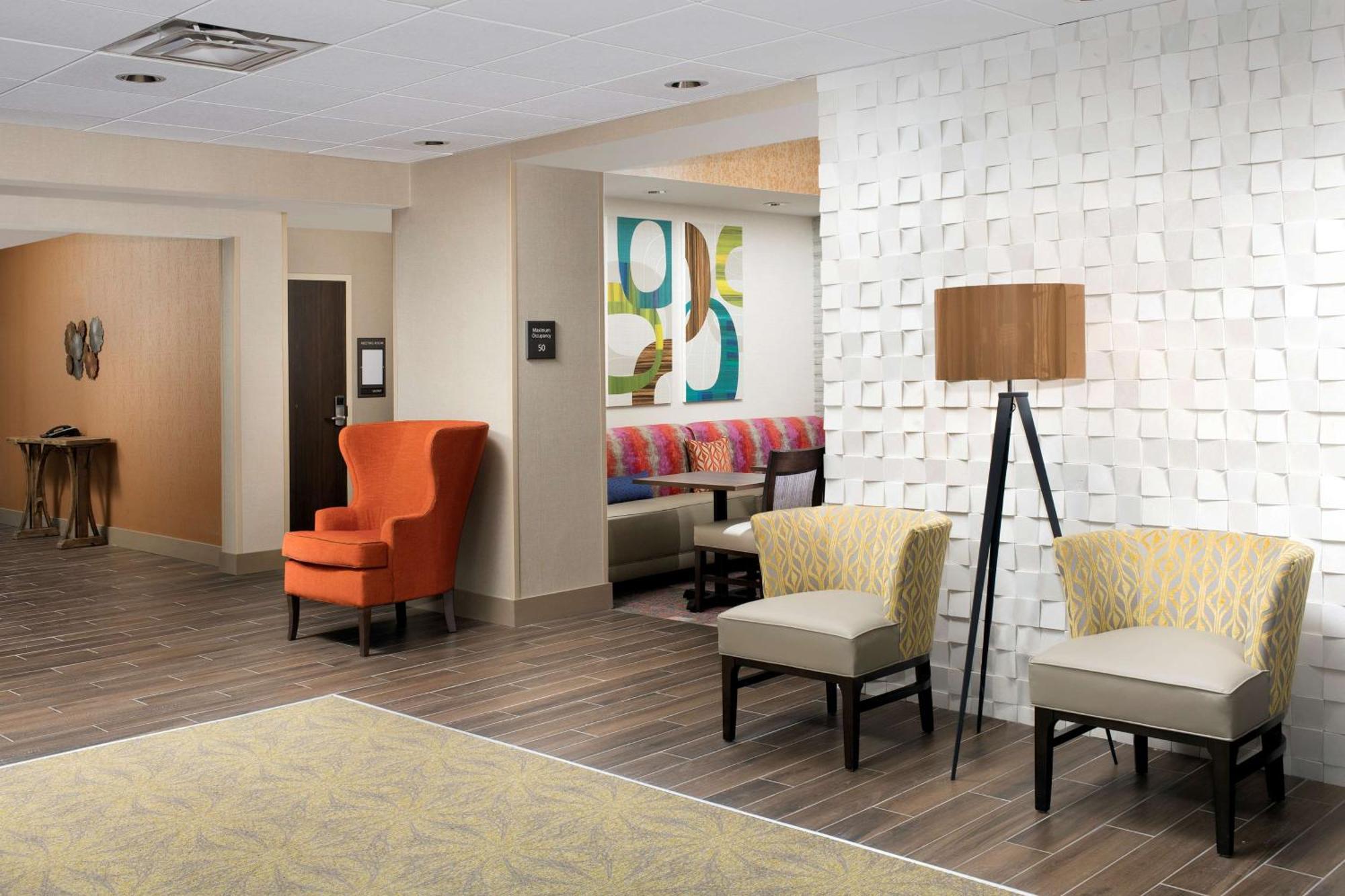 Hampton Inn & Suites San Antonio Lackland Afb Seaworld Экстерьер фото